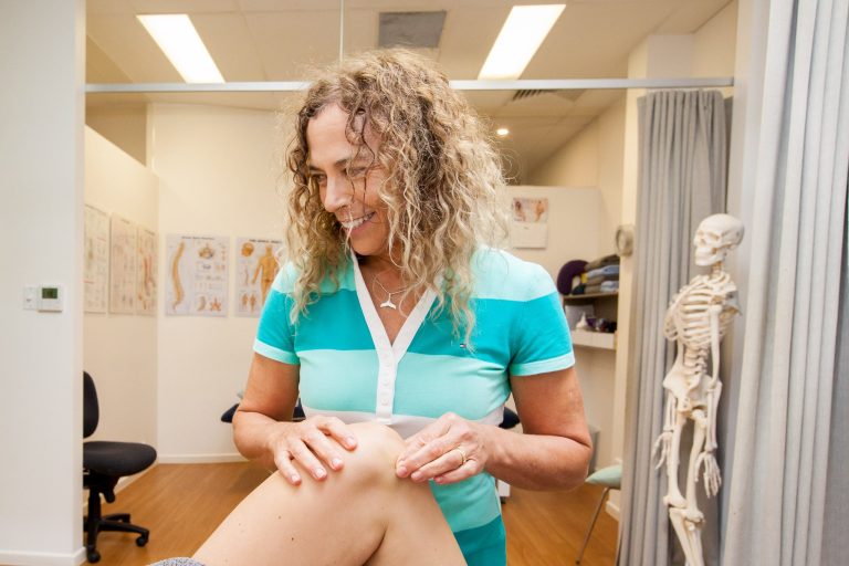 Taryn knee Rx 2 768x512